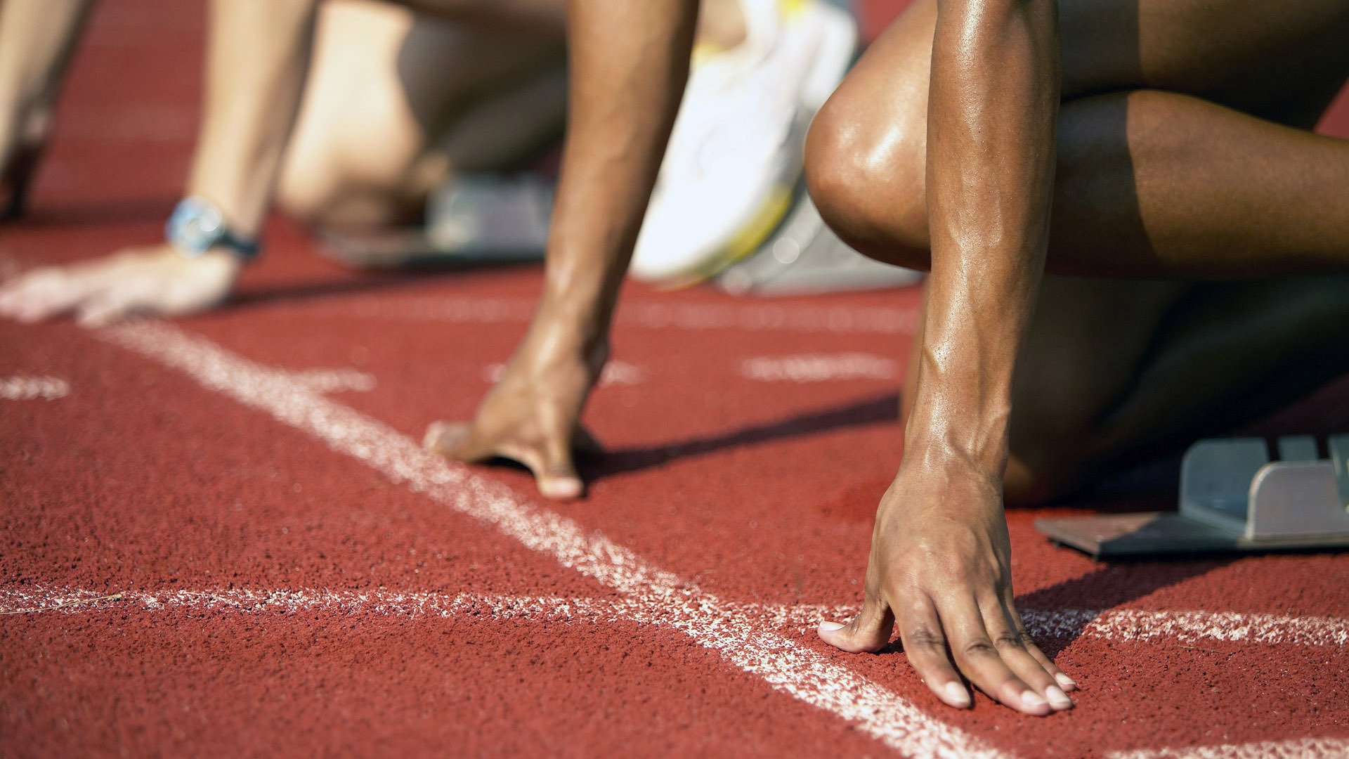 未来足球场馆智能照明系统实现节能减排目标,足球场照明方案